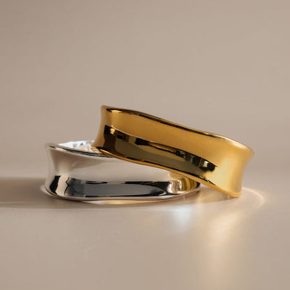 LUXE Polished Molten Bangle – Gold by Orelia London