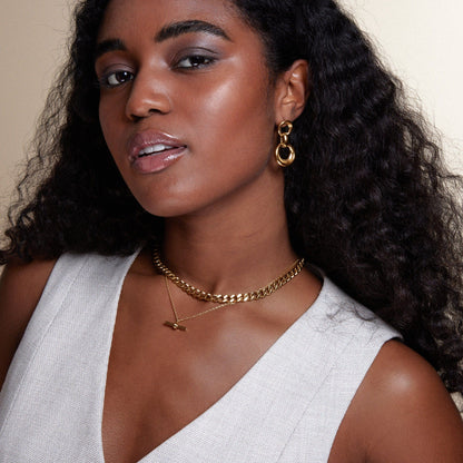 LUXE Flat Curb T-Bar Necklace - Gold by Orelia London