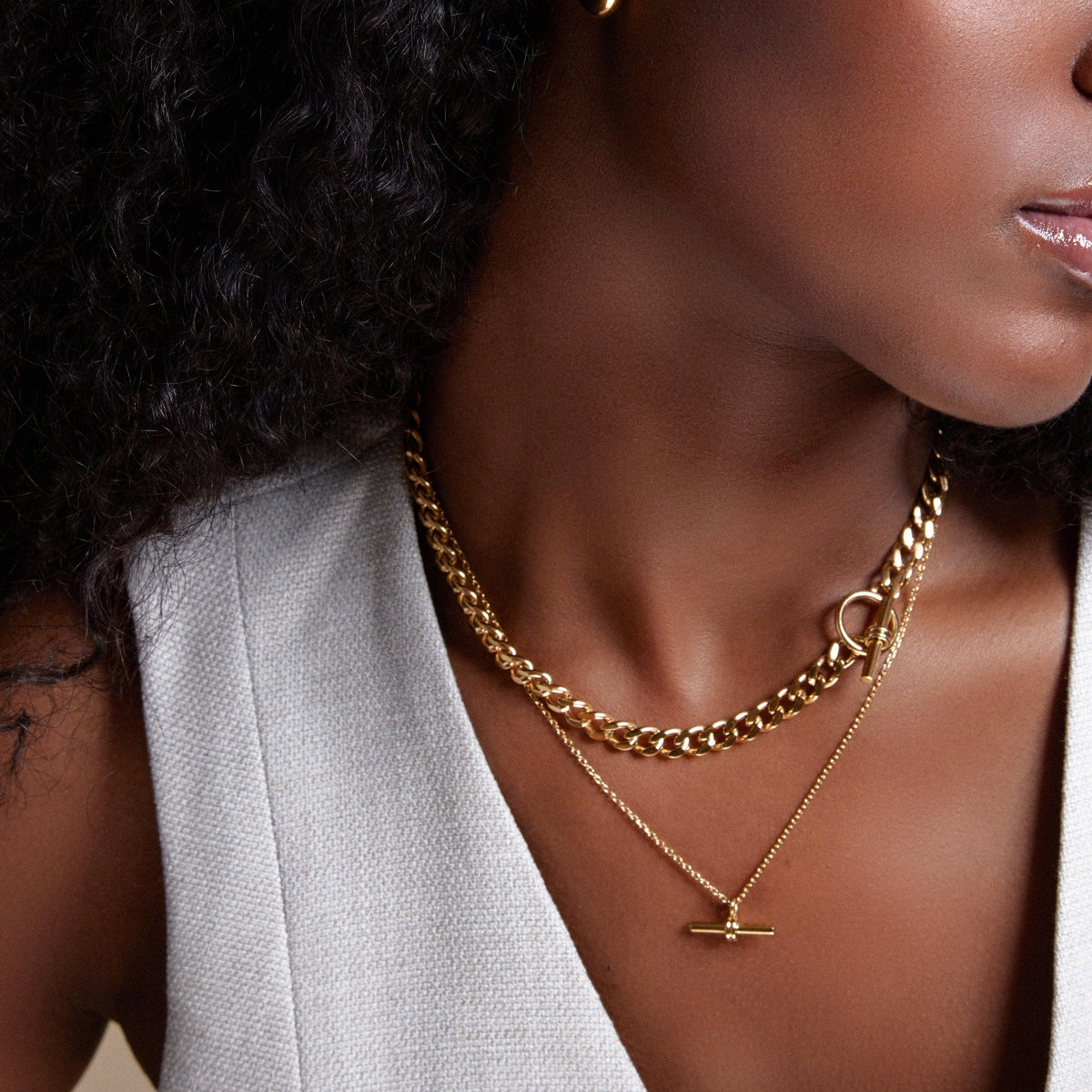 LUXE Flat Curb T-Bar Necklace - Gold by Orelia London