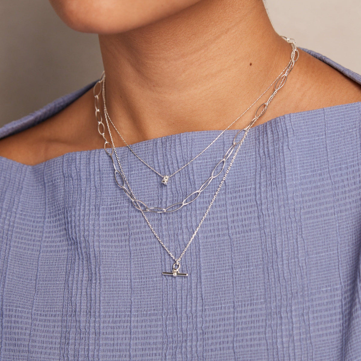 Orelia London Dainty T-Bar Knot Necklace - Silver