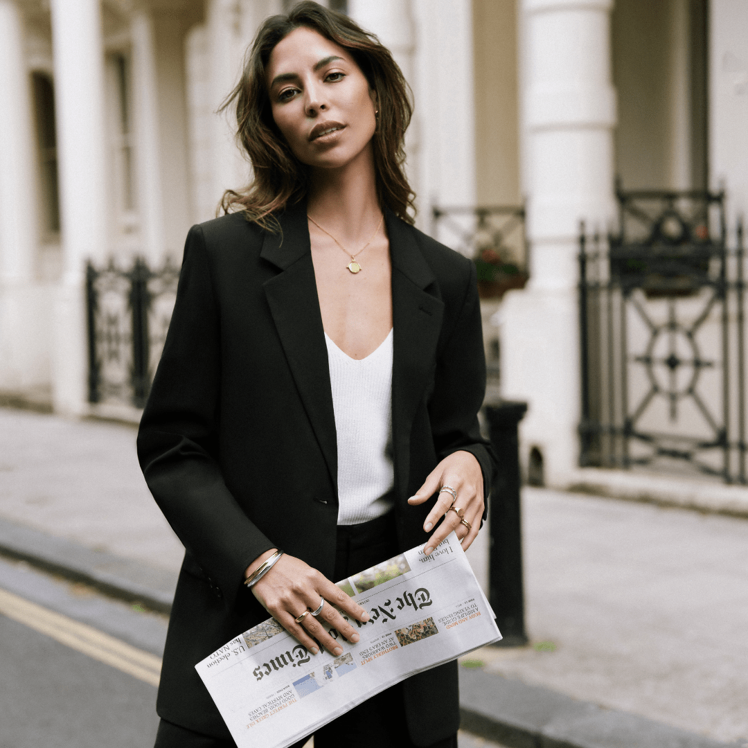 LUXE Faceted Disc Spinner Necklace – Gold by Orelia London